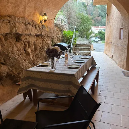 Spacieux Vue Montagne- Parking Gratuit- Proche Ile Rousse Apartament *