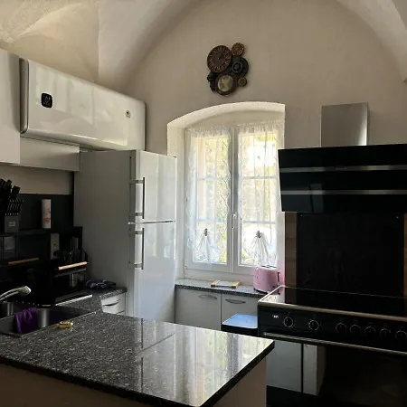 Apartament Spacieux Vue Montagne- Parking Gratuit- Proche Ile Rousse