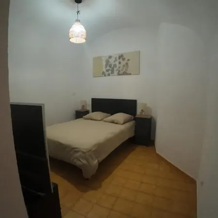 Apartament Spacieux Vue Montagne- Parking Gratuit- Proche Ile Rousse *