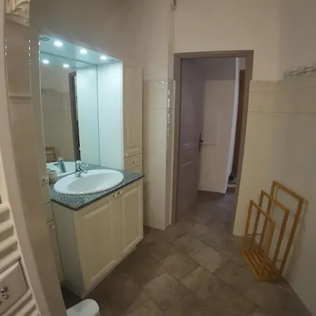 Apartament Spacieux Vue Montagne- Parking Gratuit- Proche Ile Rousse *