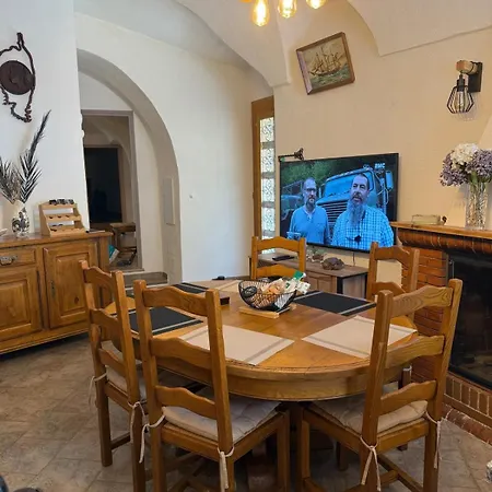 Spacieux Vue Montagne- Parking Gratuit- Proche Ile Rousse Lägenhet Belgodère